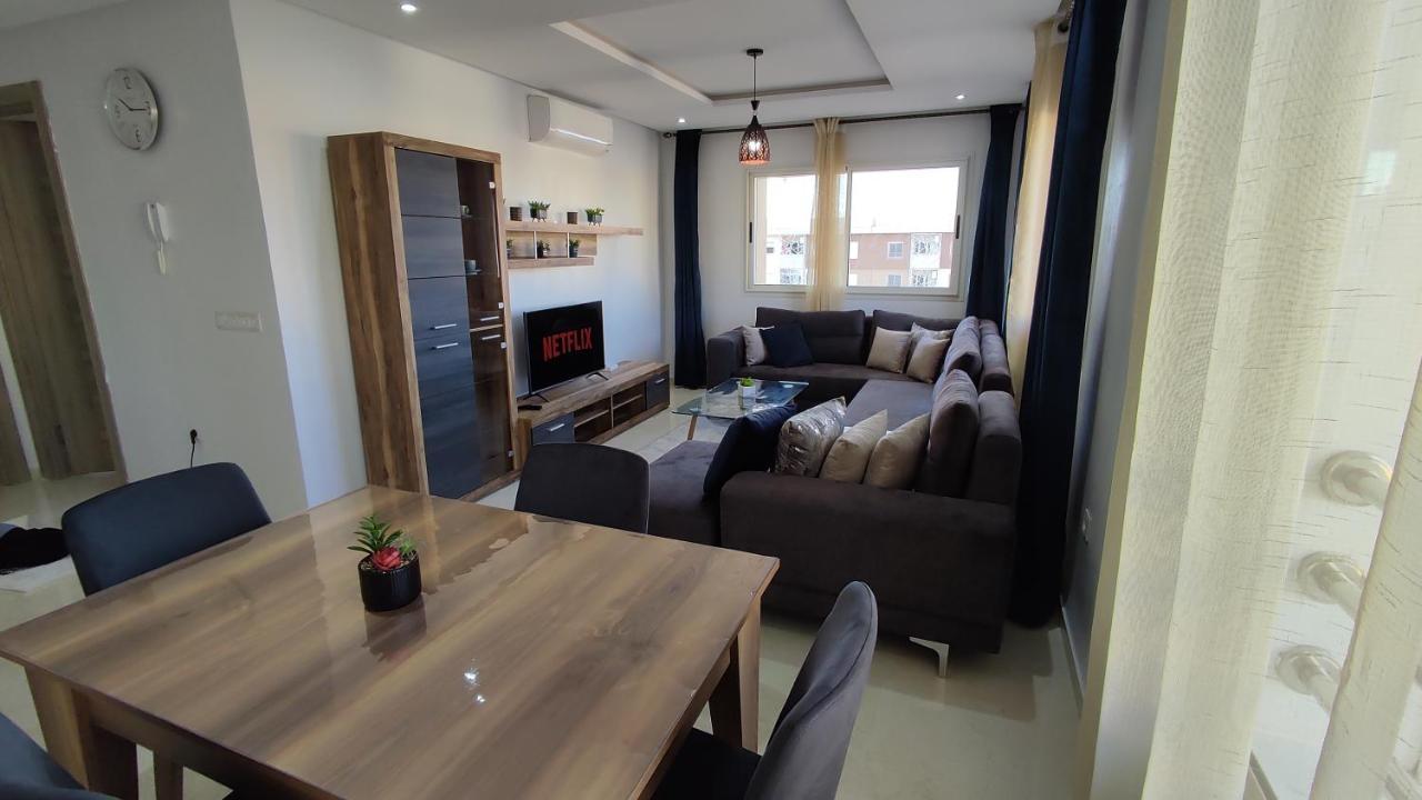 Dlx02 Apartment Oujda Exterior foto